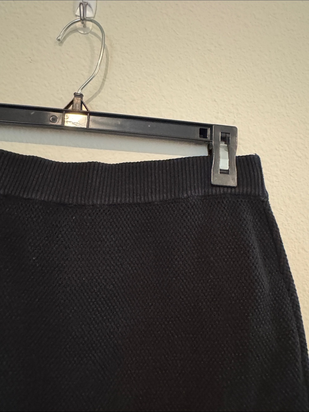 ALO Yoga Black Knit Mini Skirt with White Stripe Hem - Picture 9 of 9